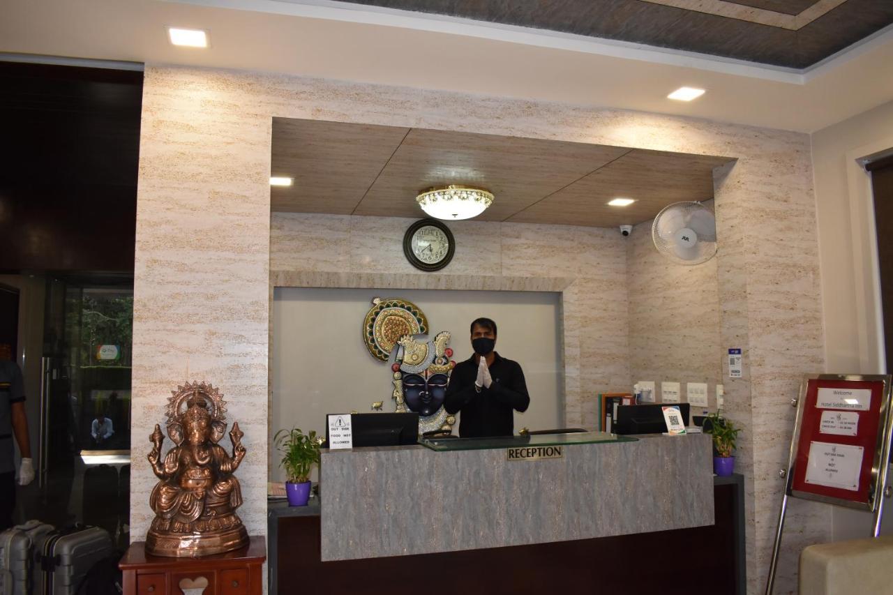 Hotel Siddhartha Inn Udaipur Buitenkant foto