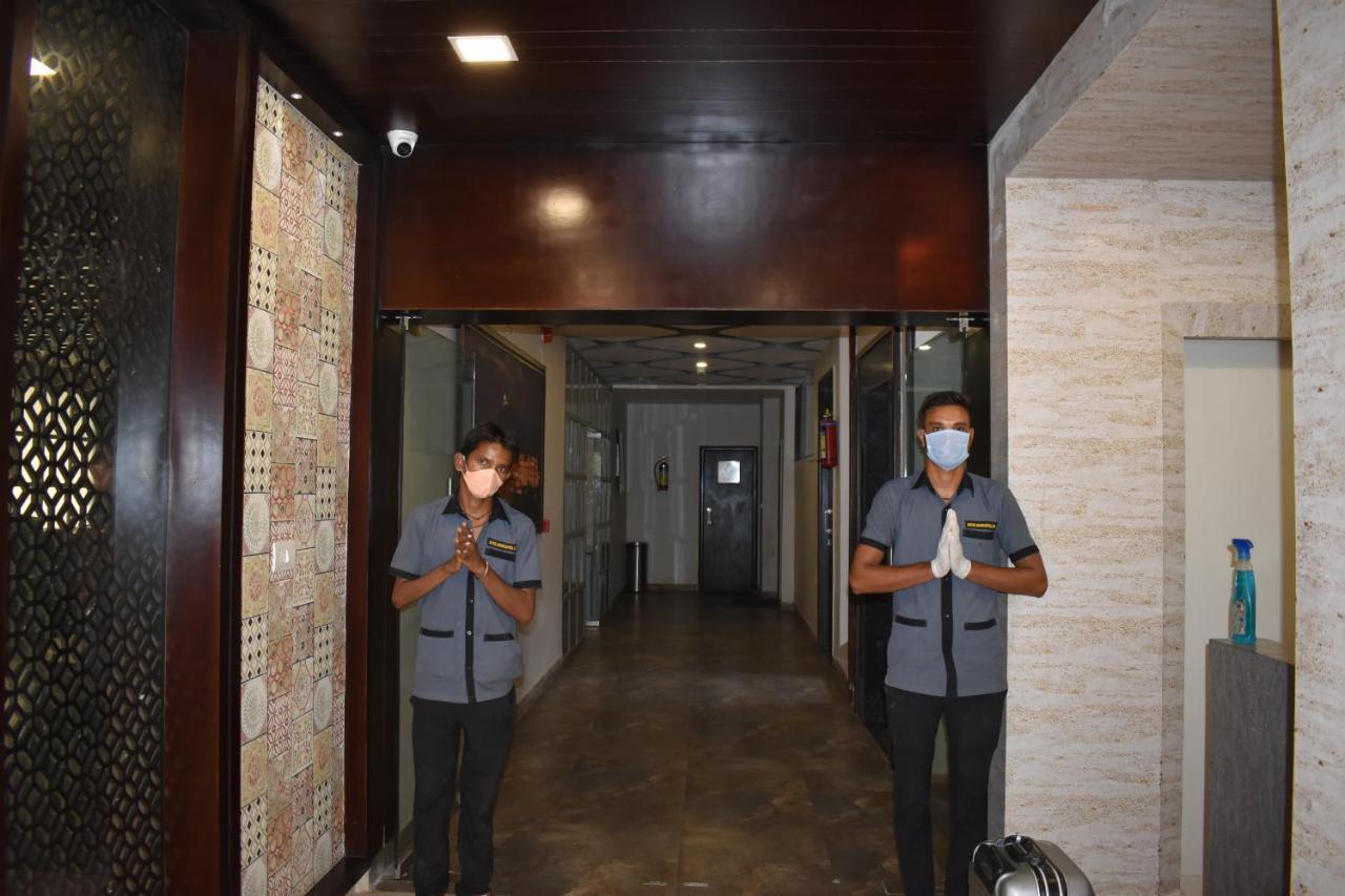Hotel Siddhartha Inn Udaipur Buitenkant foto